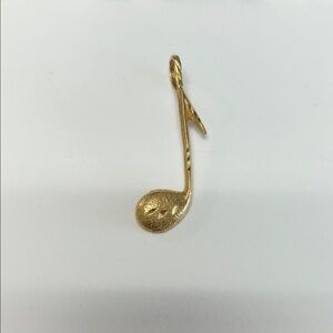 Solid 14k Gold Music Note Pendant